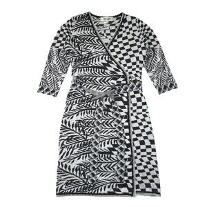 NWT Diane von Furstenberg Lainey in Pool Tile Bella Palm Knit Wrap Dress M